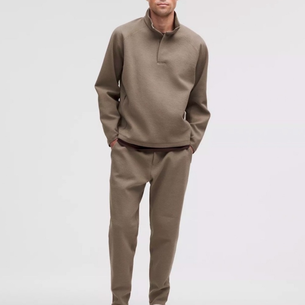 Lululemon Classic Tapered Pant